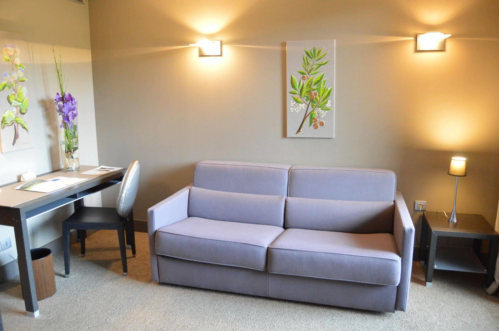 Hotel Les Rives Guebwiller Bagian luar foto